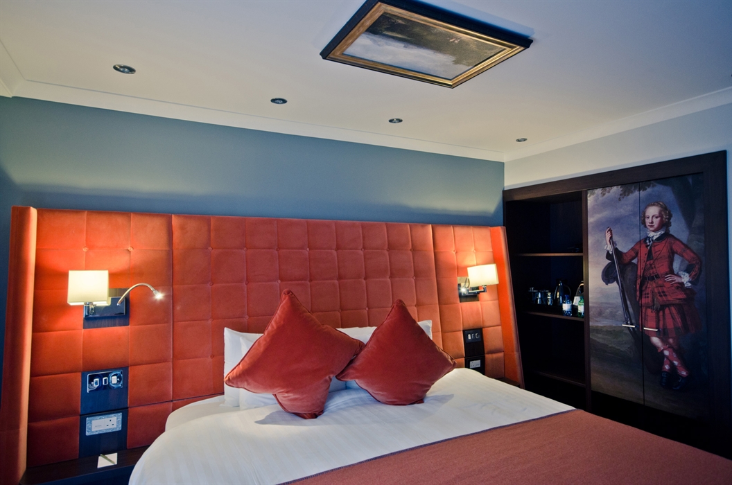 Mercure Edinburgh - Princes Street Hotel, Edinburgh – Hotel | VisitScotland